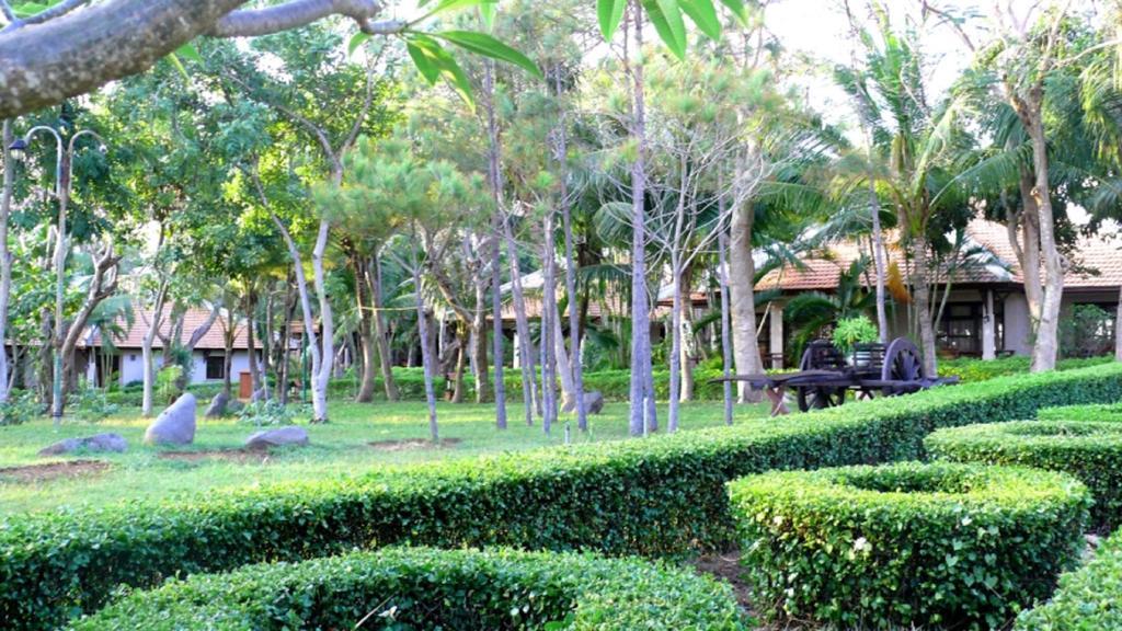 Long Hai Beach Resort Вунгтау Экстерьер фото